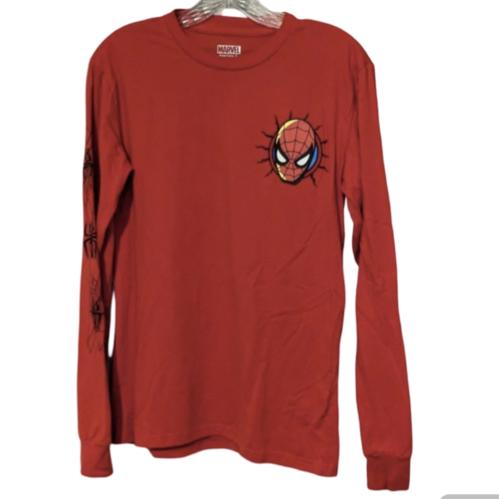Marvel Spider-Man Comic Book Graphic Long sleeve T-shirt. Size: S